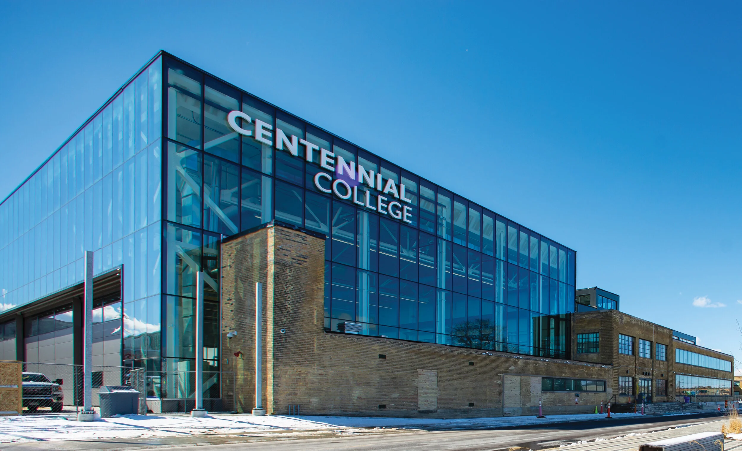 کالج سنتنیال-کانادا